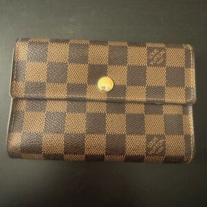 Louis Vuitton Damier Ebene Sarah Wallet